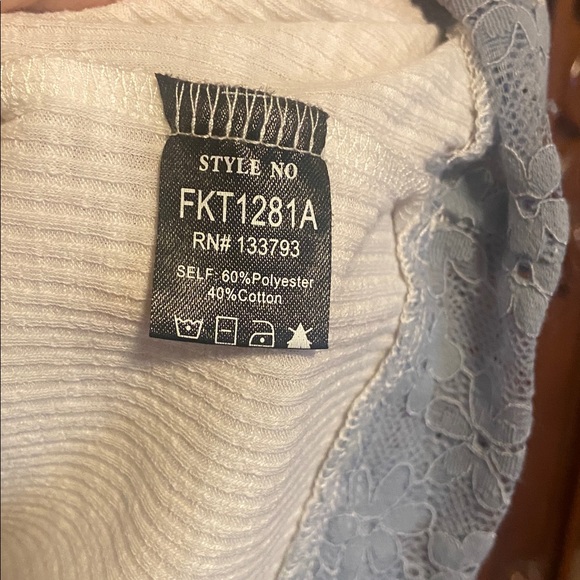 POL Boho Floral Print Peace Patch Color Block Top
Size Medium - Picture 5 of 8